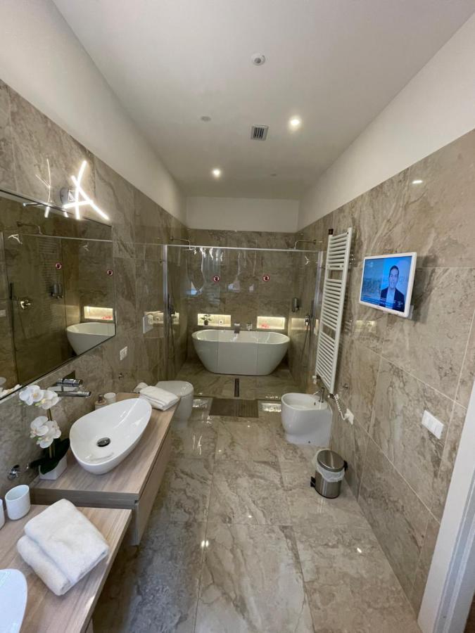 Apartament Luxury 3 Al Duomo Di Parma Zewnętrze zdjęcie