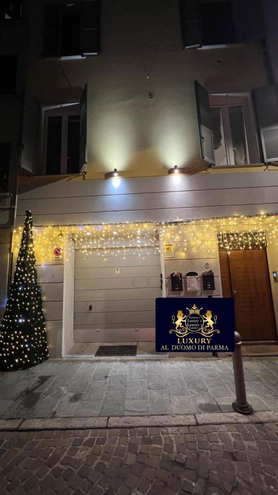 Apartament Luxury 3 Al Duomo Di Parma Zewnętrze zdjęcie