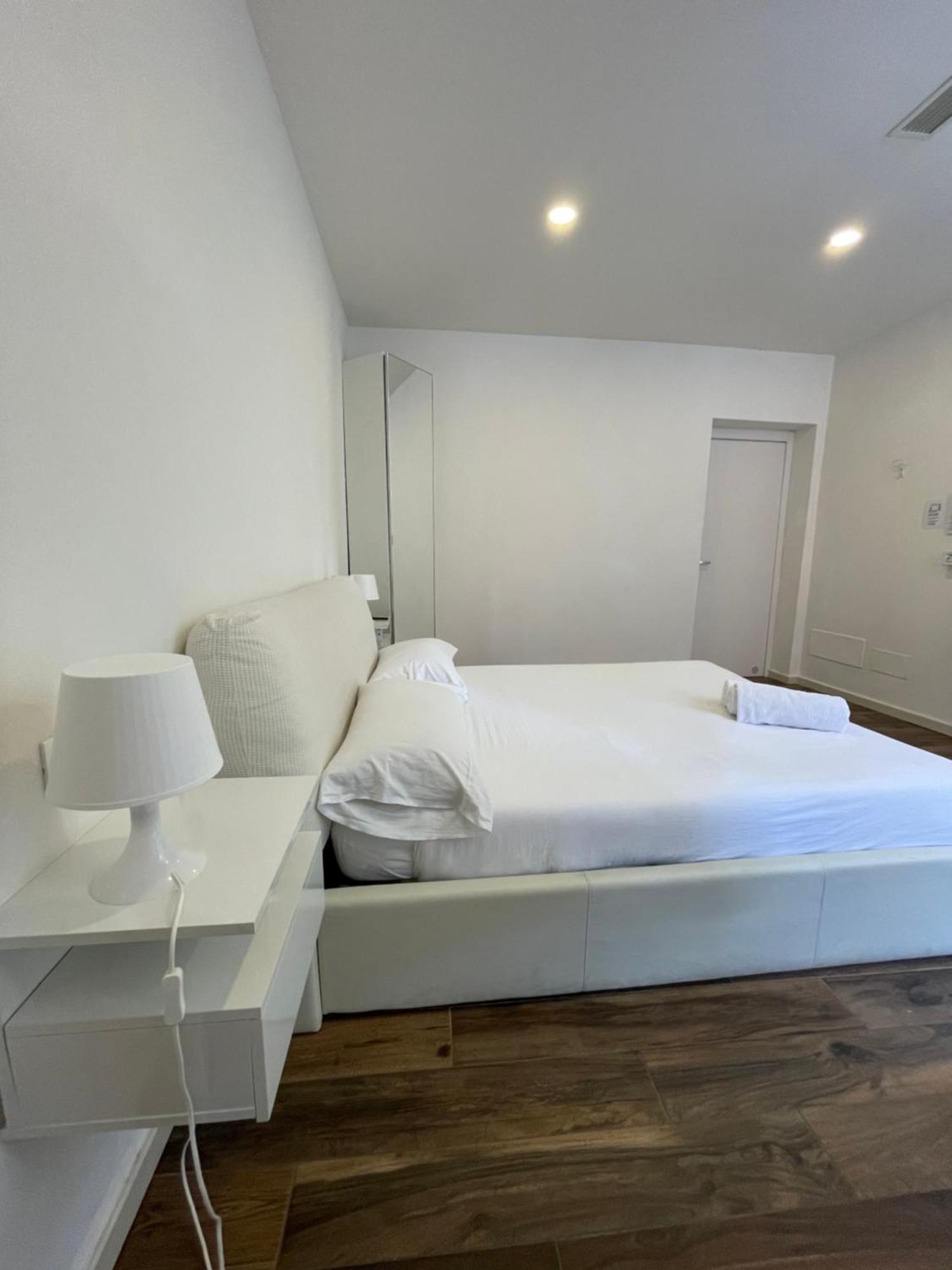 Apartament Luxury 3 Al Duomo Di Parma Zewnętrze zdjęcie