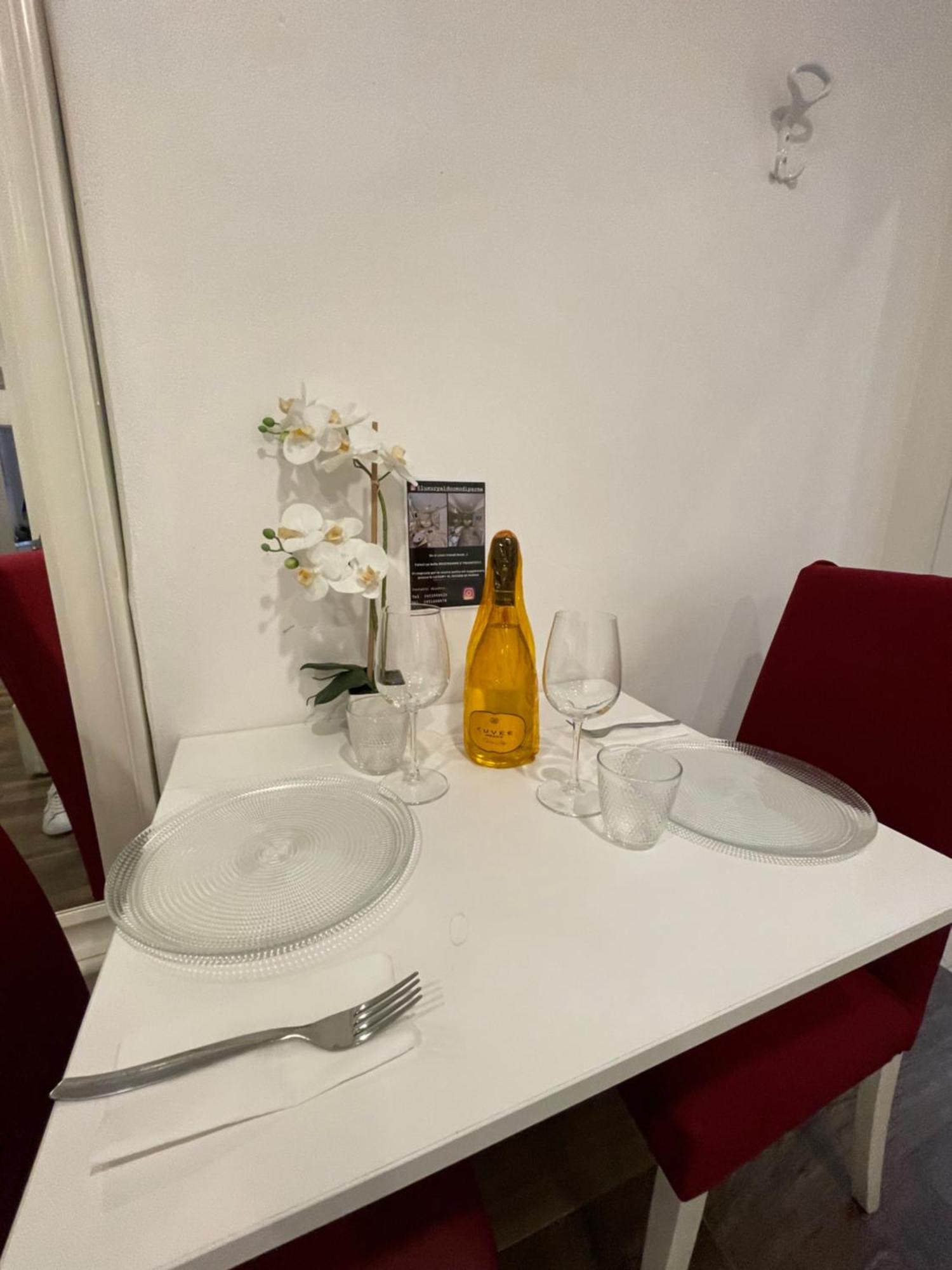 Apartament Luxury 3 Al Duomo Di Parma Zewnętrze zdjęcie